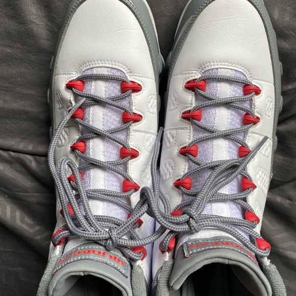 Jordan 9 men’s shoes - Picture 4 of 9